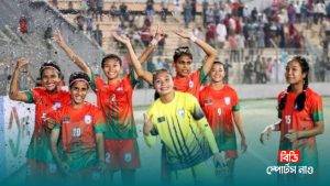 সিঙ্গাপুরের মেয়েদের রেকর্ড গোলে হারাল বাংলার মেয়েরা